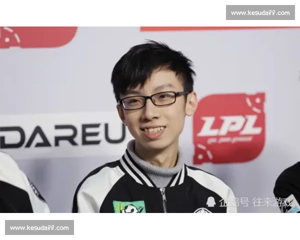 粤语当 “战术密码”:赛场防偷听的秘密武器